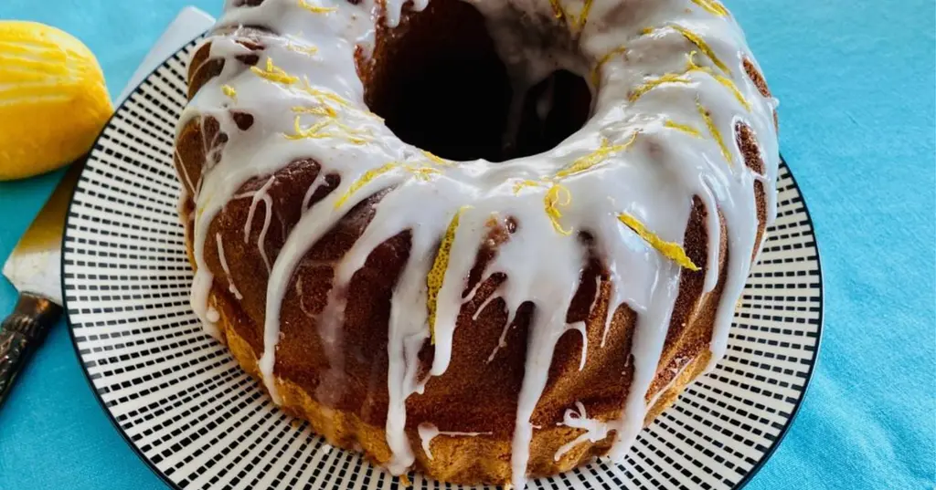 RECEPT: Limoncello kuglof RECEPT: Limoncello kuglof