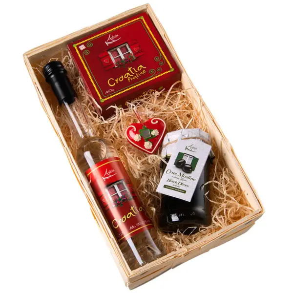GIFT HAMPER PAKLENICA-0