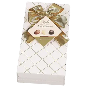 PRALINE CHESTERFIELD WHITE